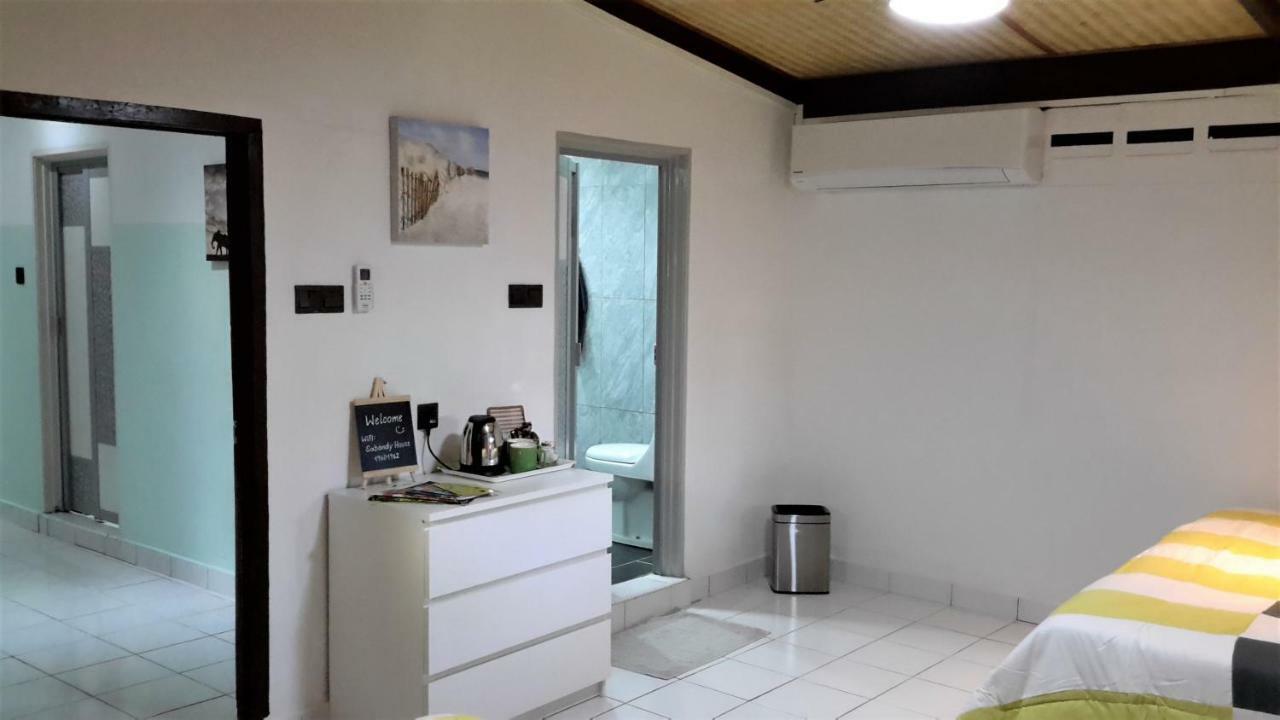 Sabandy House B&B Padang Mat Sirat Eksteriør billede