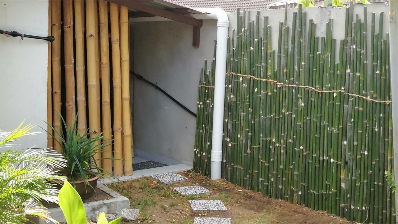 Sabandy House B&B Padang Mat Sirat Eksteriør billede